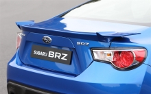 Крышка багажника и задняя оптика на синем Subaru BRZ